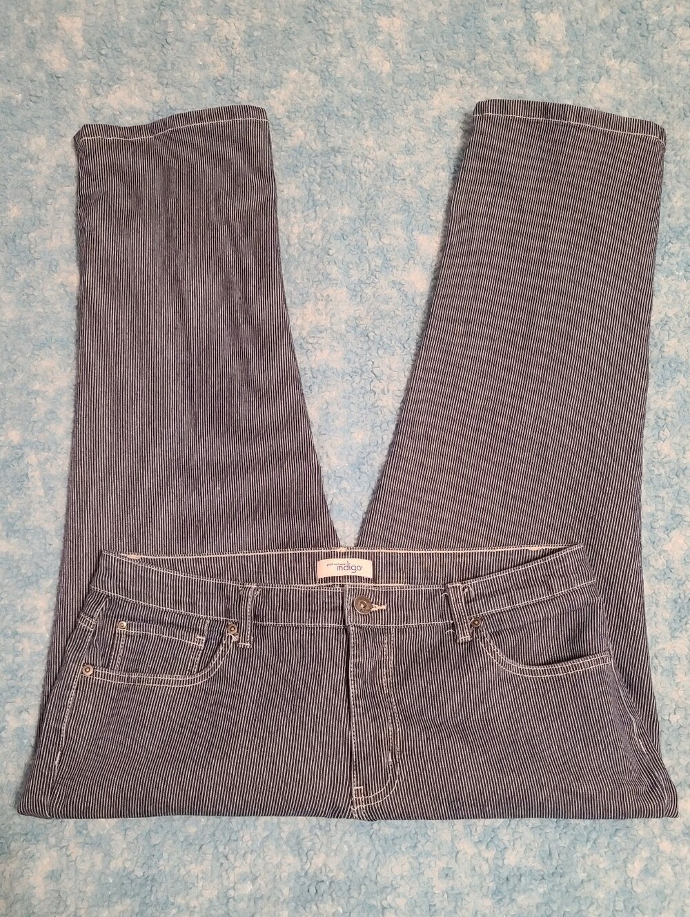 Great Northwest Indigo Women’s Sz 12 Navy/White Vertical Pinstriped Capris, GC